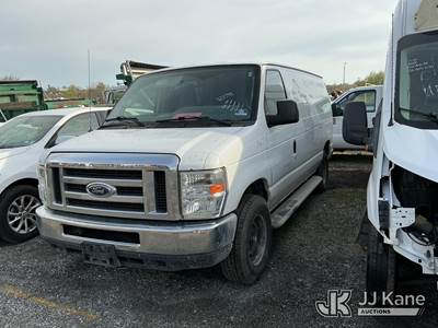 2013 Ford Econoline E250 Cargo Van
