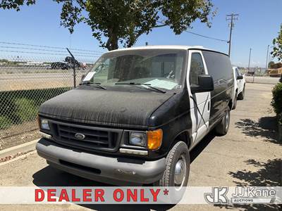 2004 Ford Econoline E-250 Cargo Van