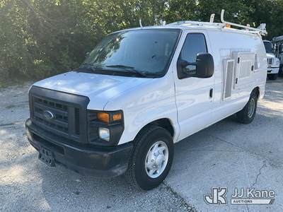 2013 Ford Econoline E-250 Cargo Van