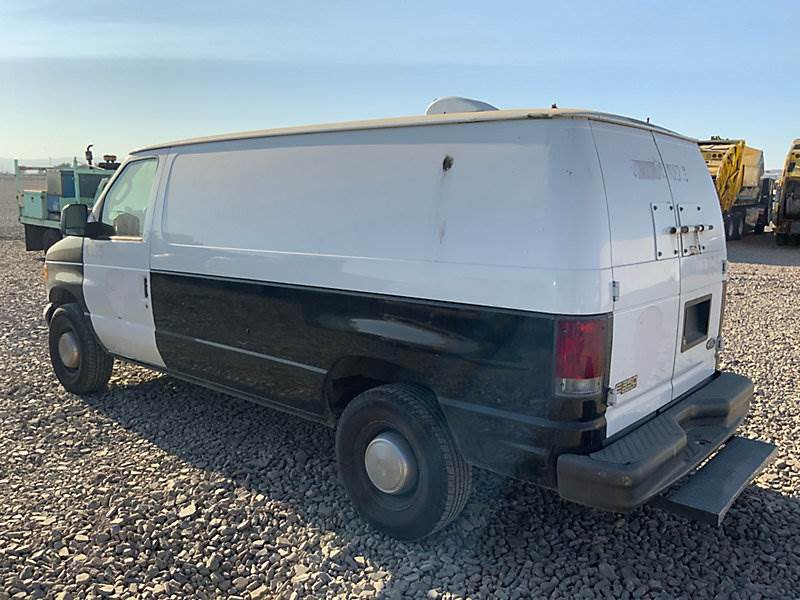 2003 ford e350 cargo van