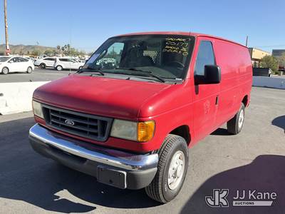 2003 Ford Econoline E-350 Cargo Van