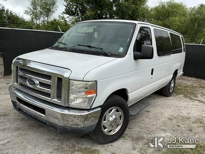 2013 Ford E350 Extended Passenger Van