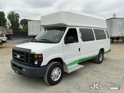 2014 Ford E350 Passenger Van