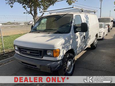 2006 Ford Econoline E-350 SD Cargo Van