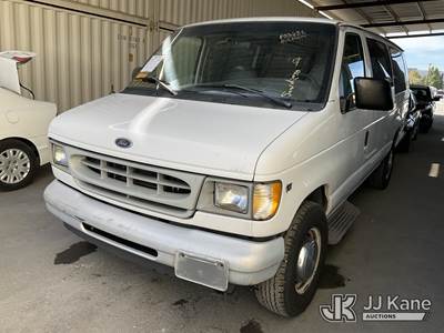 2002 Ford Econoline E-350 Passenger Van