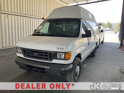 2004 Ford Econoline E-350 SD Cargo Van