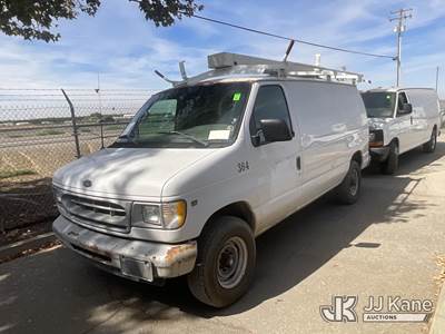 2001 Ford Econoline E-350 Cargo Van