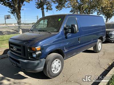 2009 Ford Econoline E-350 SD Cargo Van