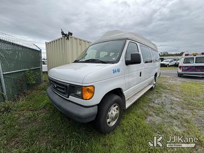 2005 Ford Econoline E-350 SD Van