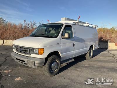 2006 Ford E350 Cargo Van