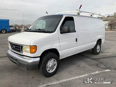 2004 Ford E350 Cargo Van