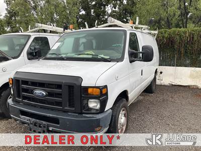 2010 Ford Econoline E-250 Cargo Van