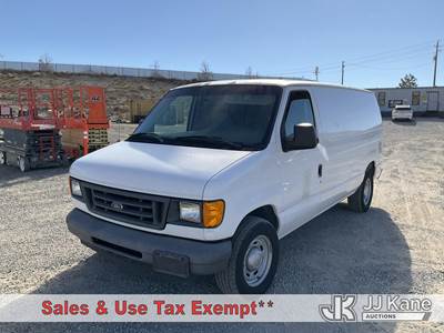2004 Ford Econoline E-150 Cargo Van