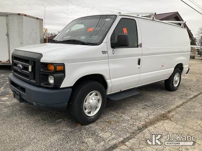 2013 Ford Econoline E-250 Cargo Van