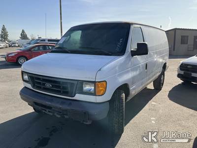 2006 Ford Econoline E-350 Cargo Van