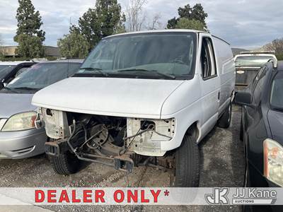 2006 Ford Econoline E-350 Super Duty Cargo Van