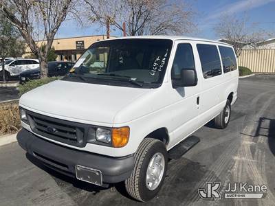 2007 Ford Econoline Cargo Van