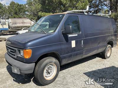 2004 Ford Econoline E-250 Cargo Van