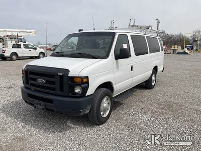 2013 Ford Econoline E-350 Super Duty Extended Cargo Van