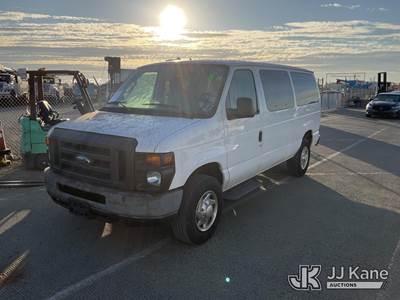 2013 Ford Econoline E-250 Cargo Van