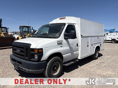 2011 Ford Econoline E-350 Super Duty Enclosed Service Van