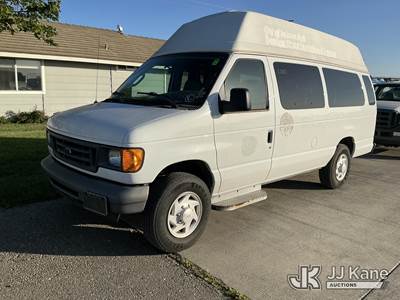 2007 Ford Econoline E-250 Extended Extended Passenger Van