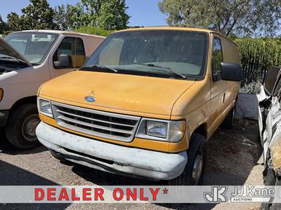 1997 Ford Econoline Cargo Van