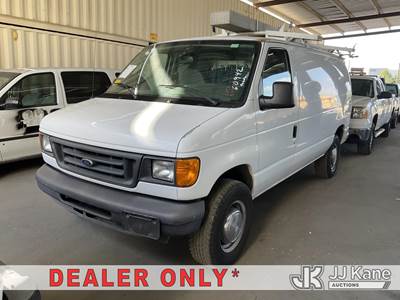 2006 Ford Econoline E-350 Super Duty Cargo Van