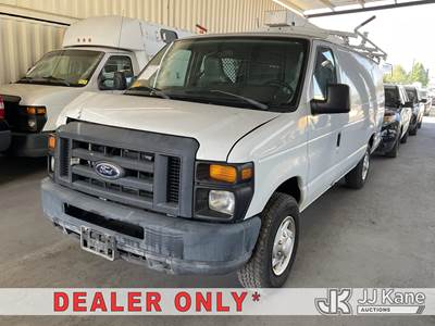 2014 Ford Econoline E-350 Super Duty Extended Cargo Van