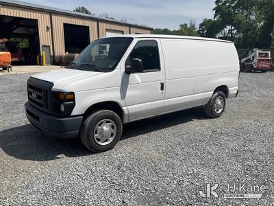 2013 Ford Econoline E-150 Cargo Van
