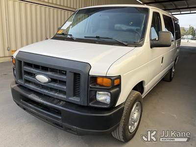 2014 Ford Econoline Passenger Van