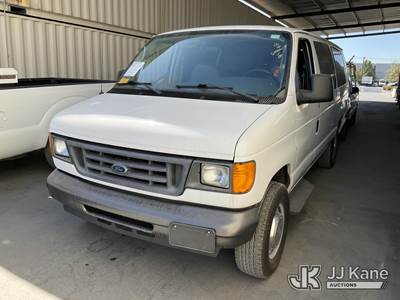 2006 Ford Econoline E-350 Extended Passenger Van