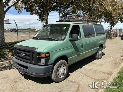 2009 Ford Econoline Cargo Window Van