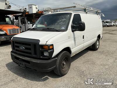 2012 Ford Econoline E-250 Cargo Van