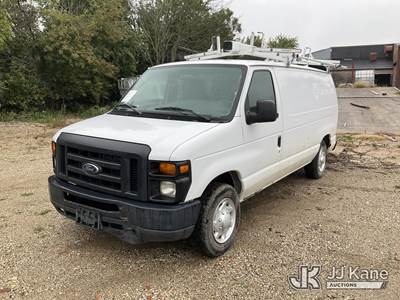 2013 Ford Econoline E-150 Cargo Van