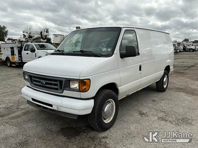 2007 Ford Econoline E-350 Super Duty Cargo Van