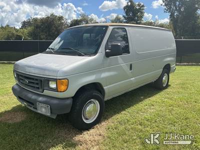 2004 Ford Econoline E-250 Cargo Van