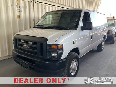 2009 Ford Econoline E-350 Super Duty Cargo Van
