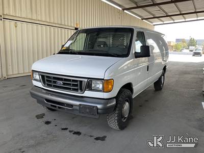 2005 Ford Econoline E-250 Cargo Van