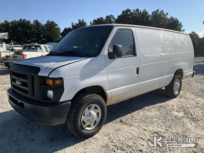 2010 Ford Econoline Cargo Van