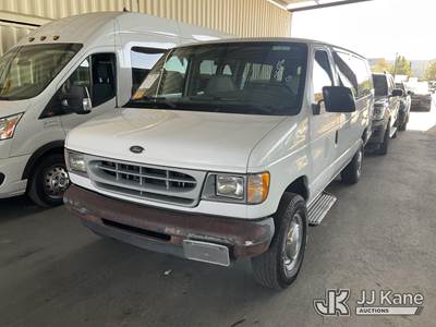 2002 Ford Econoline E350 Extended Passenger Van