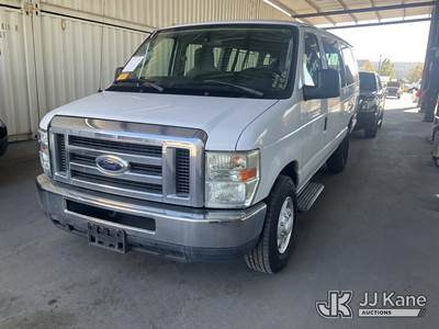 2009 Ford Econoline E-350 Extended Passenger Van