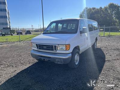 2007 Ford Econoline Extended Passenger Van