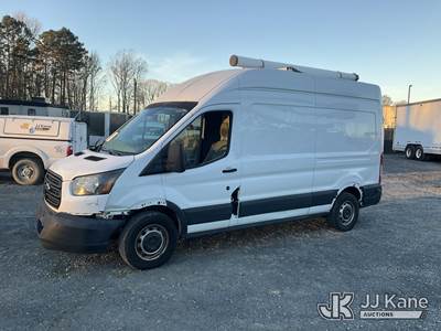 2015 Ford Transit-250 Cargo Van