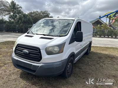 2015 Ford Transit-250 Cargo Van