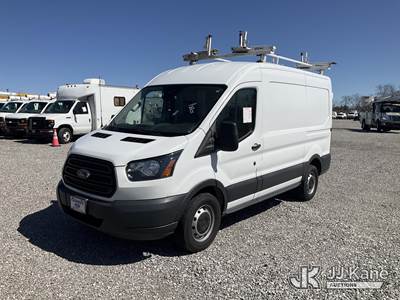 2018 Ford Transit 250 Med. Roof 130-in WB Cargo Van
