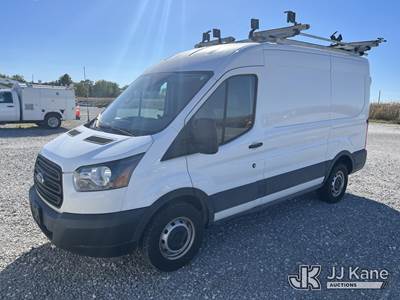 2019 Ford Transit 250 Van Med. Roof w/Sliding Pass. 130-in Cargo Van
