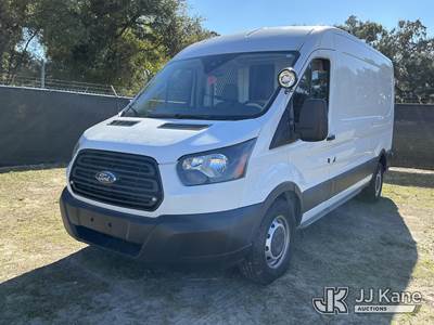 2019 Ford Transit 250 Van Med. Roof w/Sliding Pass. 148-in Cargo Van