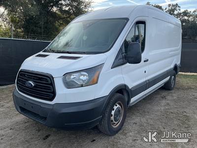 2019 Ford Transit 250 Van Med. Roof w/Sliding Pass. 148-in Cargo Van