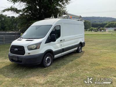2015 Ford Transit 150 Van Med. Roof w/Sliding Pass. 148-in. WB Cargo Van